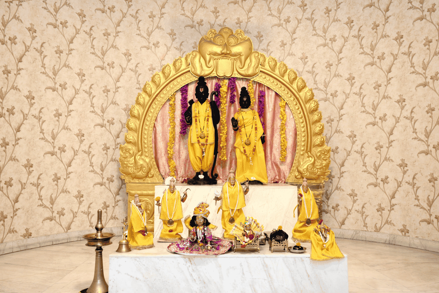 Vanvaasi Shree Raghunath - Jagannamata Sita Ji